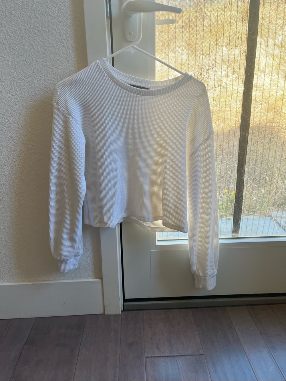 Forever 21 White Waffle-Knit Cropped Crew Sweater